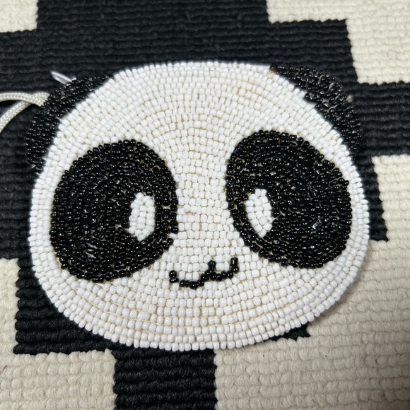 Adorbs, beaded panda, coin purse!! - Picture 2 of 9